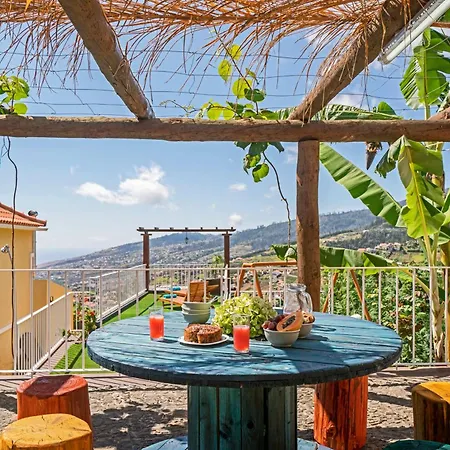 Semesterbostad Casa Do Cavalo Das Florencas By An Island Apart *